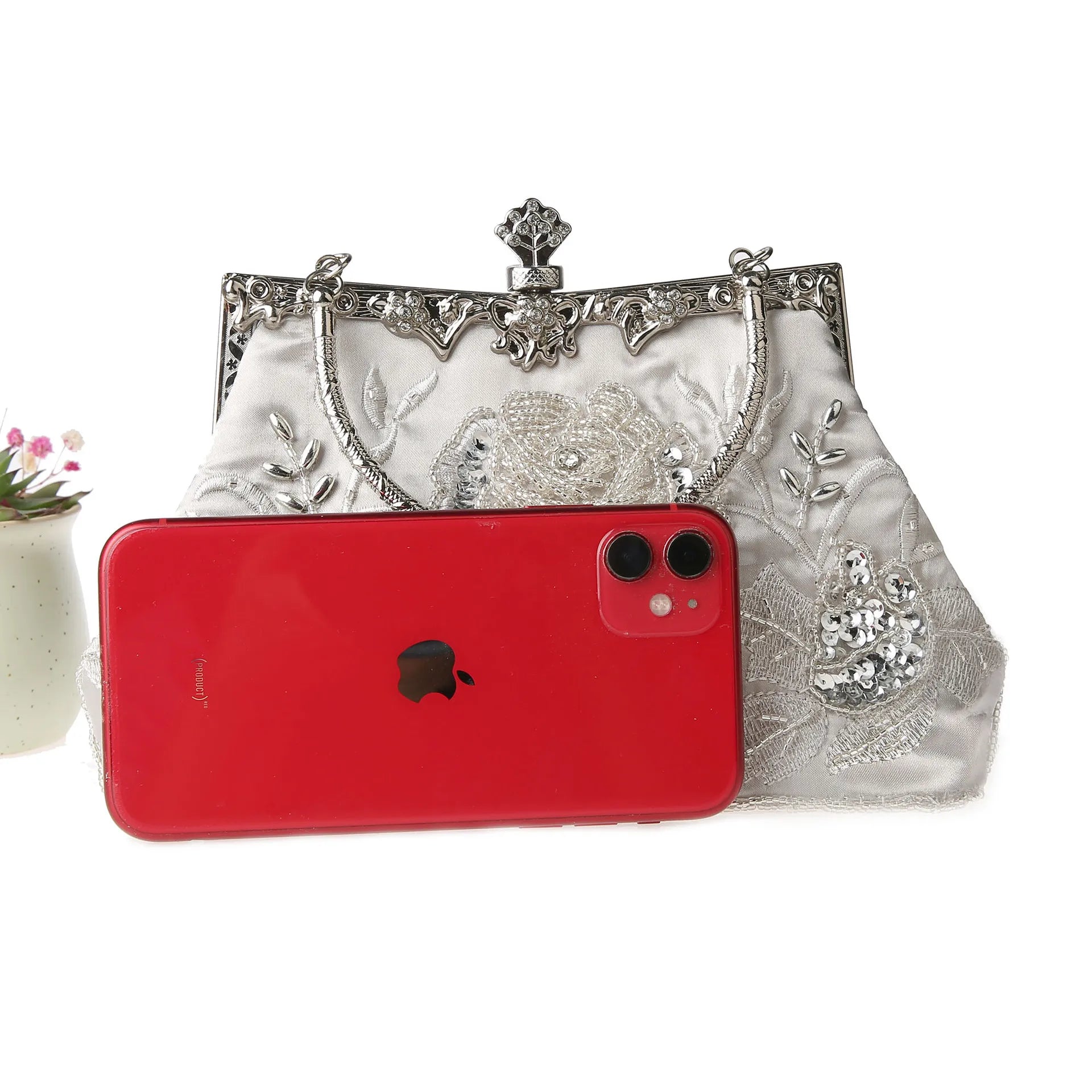 Bead Embroidery Women Evening Bag Diamonds Shell Lady Small Day Clutches Party Dinner Bag Wedding Bridal Pearl Handbags Purse