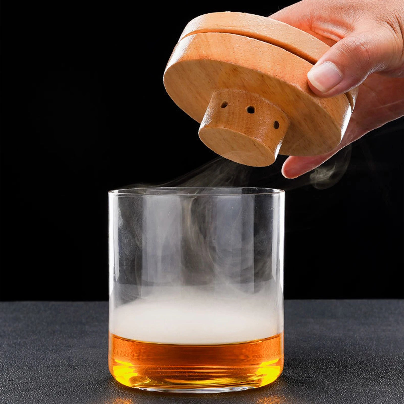 Glass Top Smoker Cocktail Smoker Kit With 4PCS Wood Chips Bartender Accessories For Whiskey Drinks Smoking Gift Kit for Men