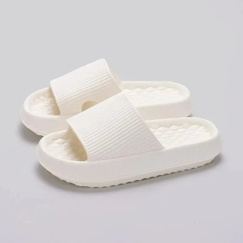 4cm Super Soft EVA Sole Non-slip Soft Cloud Slippers Women Comfy Eva Thick Platform Slides Woman Couple Bathroom Home Flip Flops