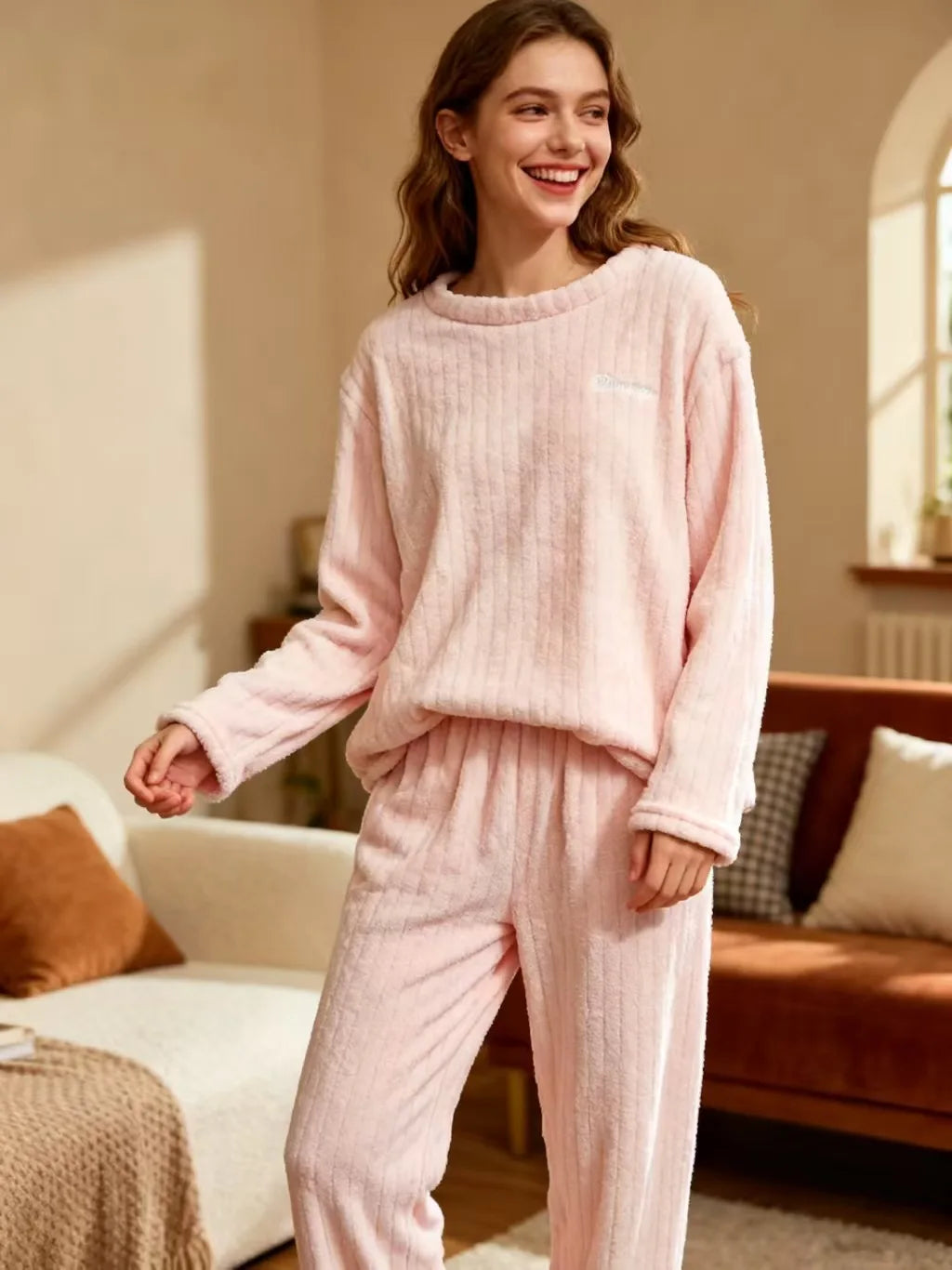 Women’s Fleece-Lined Winter Pajama Set – Warm Top & Ankle Pants