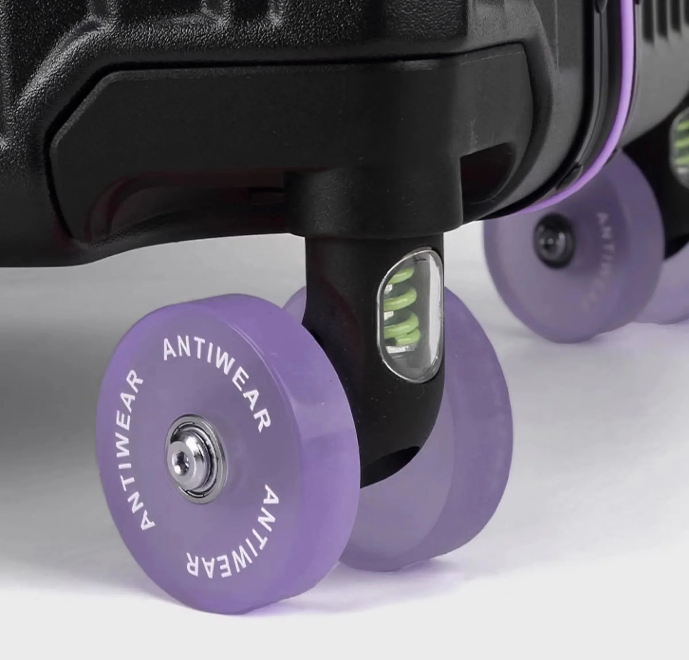 Aluminum Frame Wide Handlebar Rolling Luggage with Colorful Silent Spinner Wheels and TSA Lock Large Capacity Trolley Suitcase