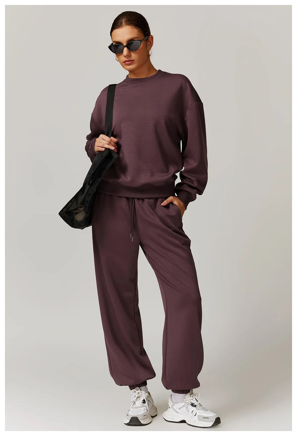 Women’s Classic Crewneck Sweatshirt – Loose Fit Pullover