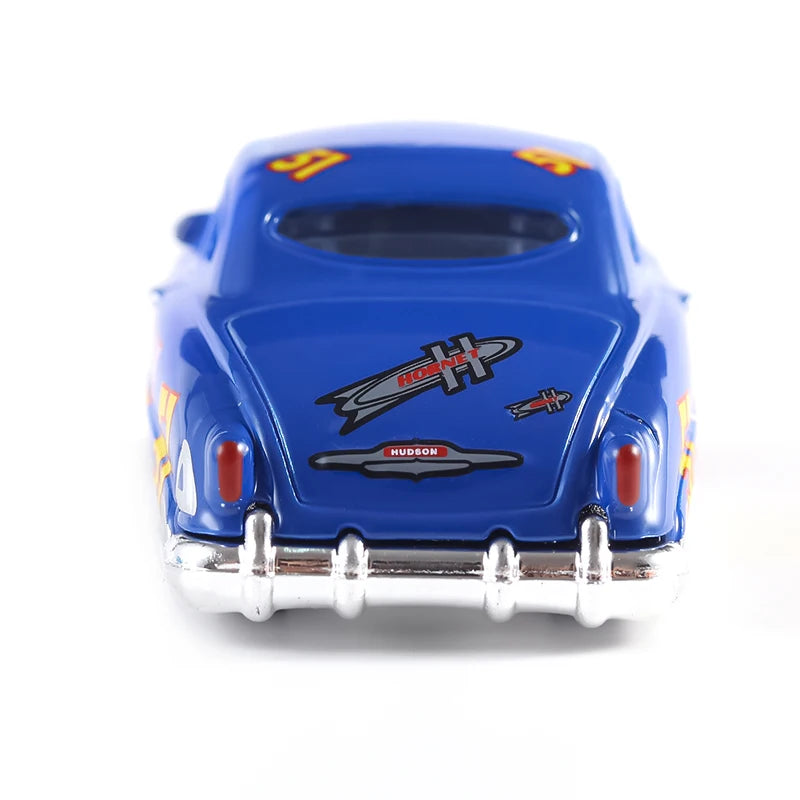 Diney Pixar Car 3 Lightning McQueen Mater Jackon Torm Ramirez Diecat Vehicle Metal Alloy Boy Kid Cars Toy Chritma Gifts