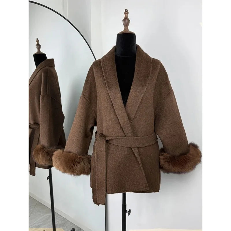 Women’s Belted Tweed Coat with Plush Lapel & Faux-Fur Sleeves — Vintage Street Outerwear (Autumn/Winter 2025)