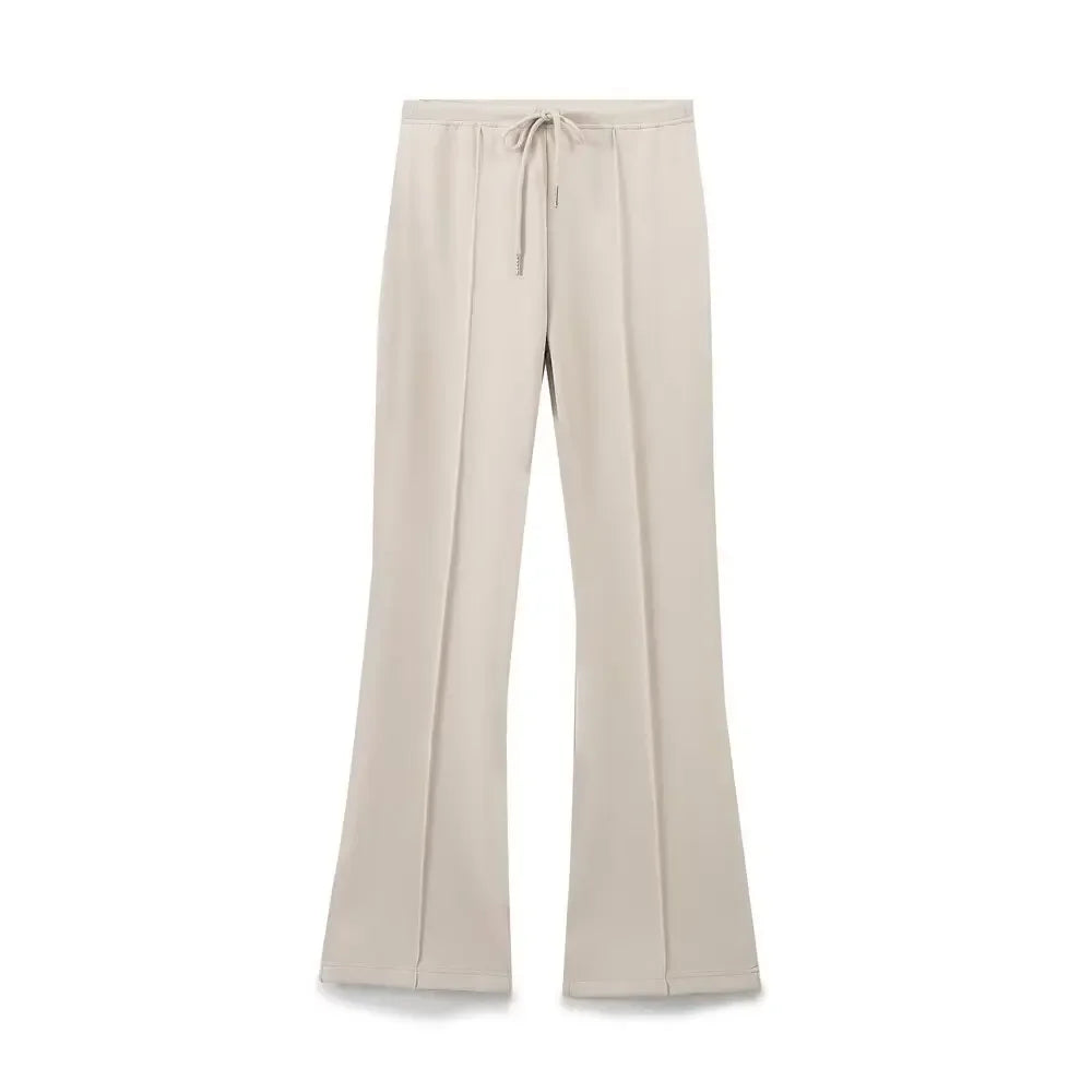 Women’s Embroidered Sweatshirt & Fleece-Lined Joggers Set – Cozy 2-Piece Sports Outfit (Fall New Arrival)