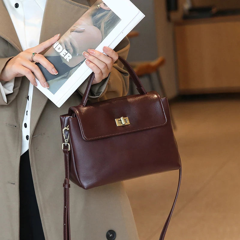 Luxury Brand Women Messenger Bags Soft Leather Brown Suede Hand Held Totes Gold Buckle Women Shoulder Bags Lady Trend Satchel