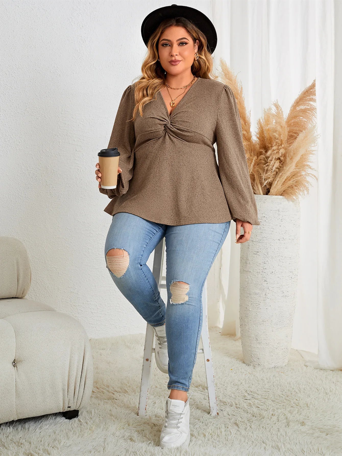 FairyShely Plus Size V-Neck Long Sleeve Top – Brown Casual Pullover for Spring & Autumn