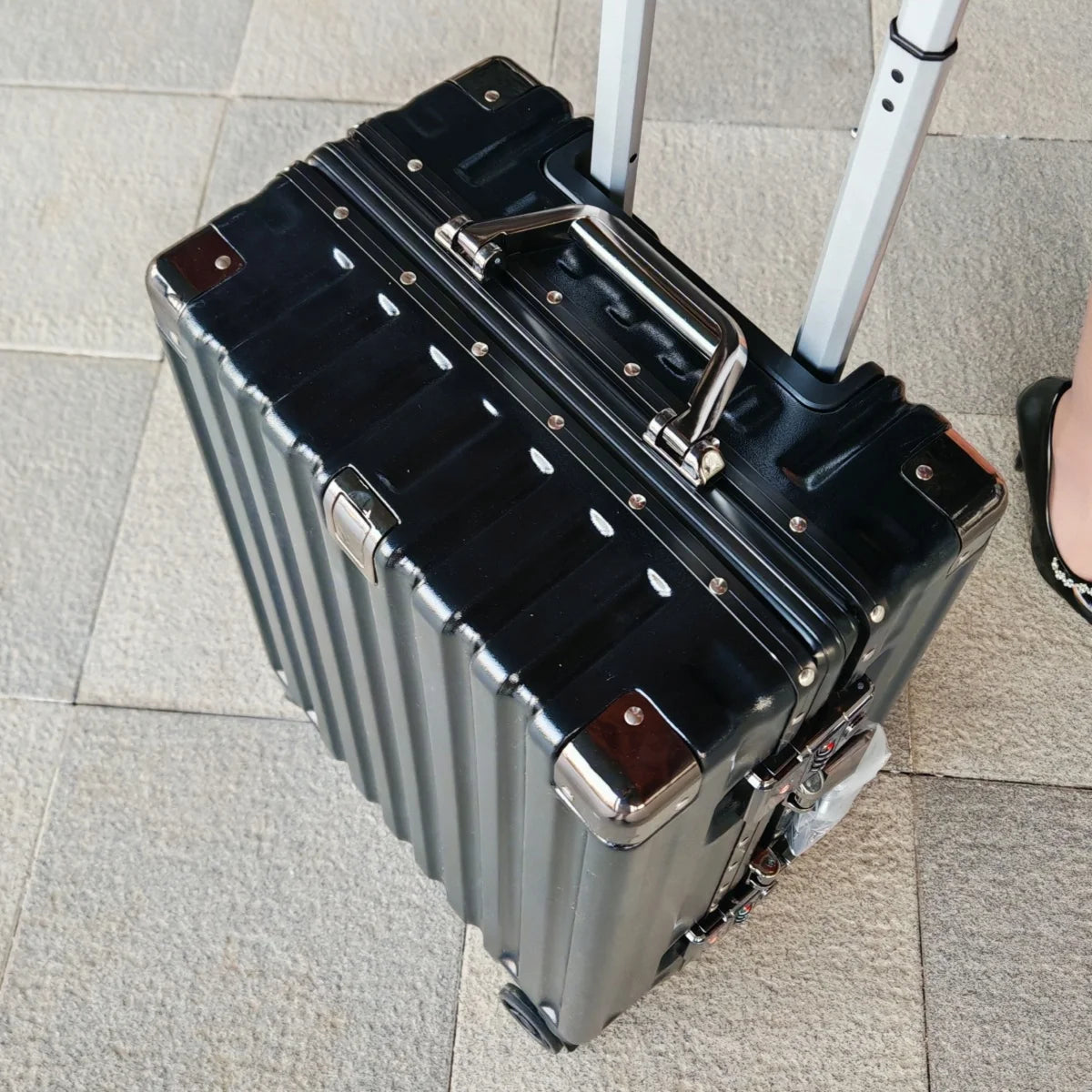 20inch 22inch 24inch 26inch Trolley Suitcase Suitcase Aluminum Frame Closure Hard Shell Storage Box Outdoor Travel Universal Wheel Password Lock