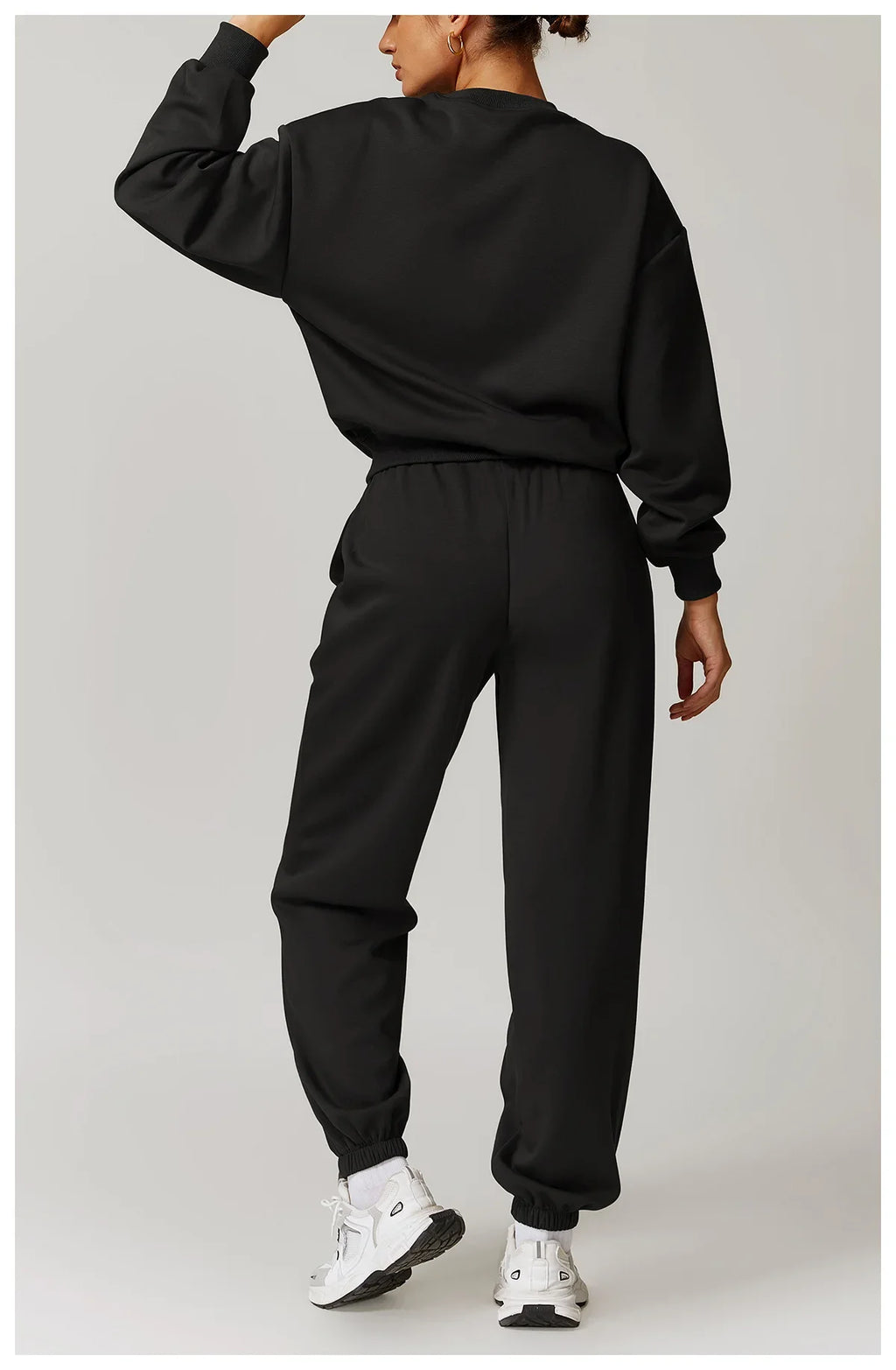 Women’s Classic Crewneck Sweatshirt – Loose Fit Pullover