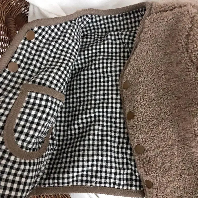 DGUKYM Unisex Corduroy Jacket for Kids — Heavyweight Autumn Coat, V-Neck, Single-Breasted