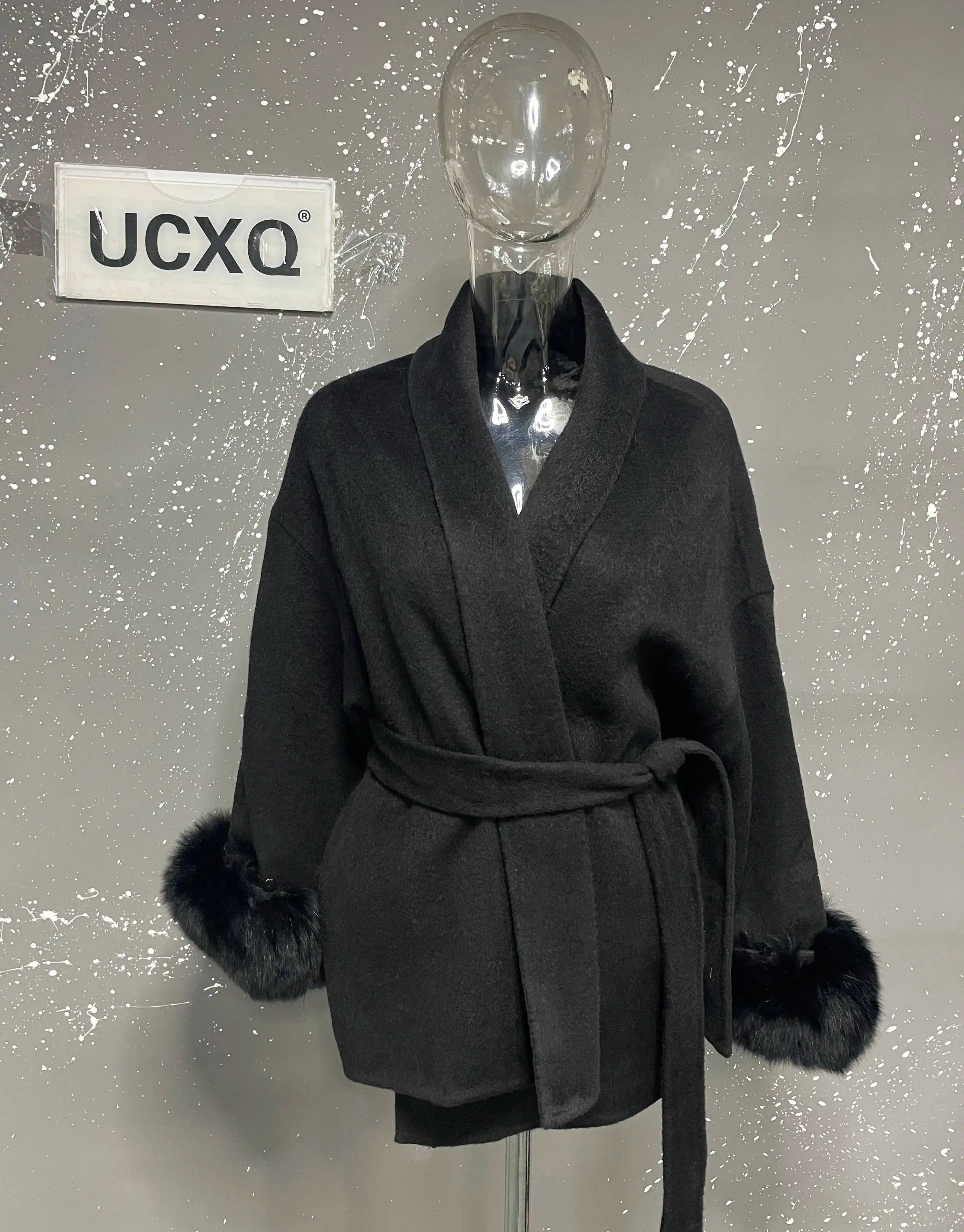 UCXQ Elegant OL Office Lady Overcoats Fur Patchwork Long Sleeve Woolen Coat Beautiful Women's Clothing Jacket Autumn 2025 Winter