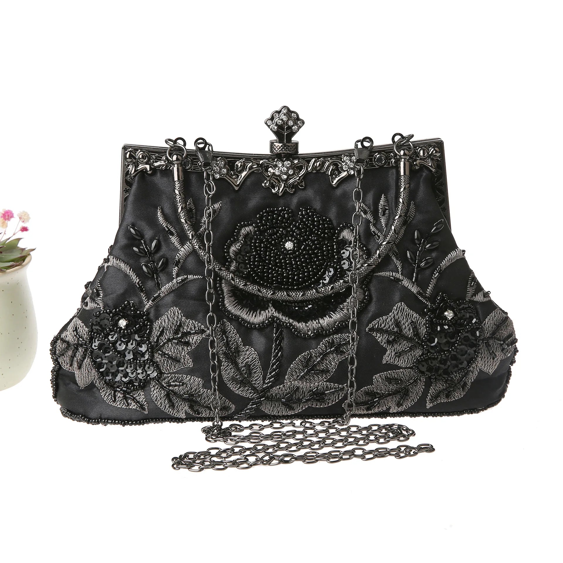 Bead Embroidery Women Evening Bag Diamonds Shell Lady Small Day Clutches Party Dinner Bag Wedding Bridal Pearl Handbags Purse