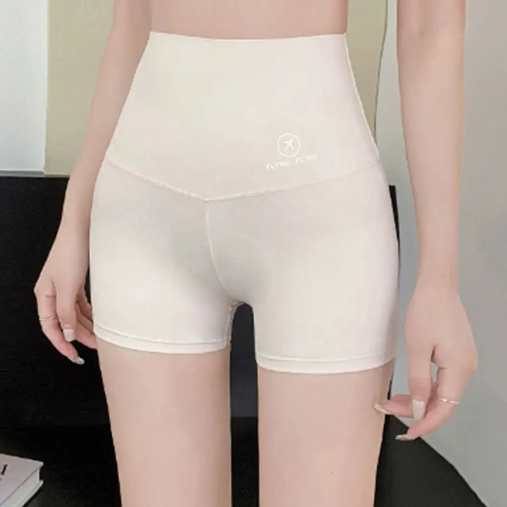 Seamless Scrunch Sports Shorts — High-Waist Shaping
