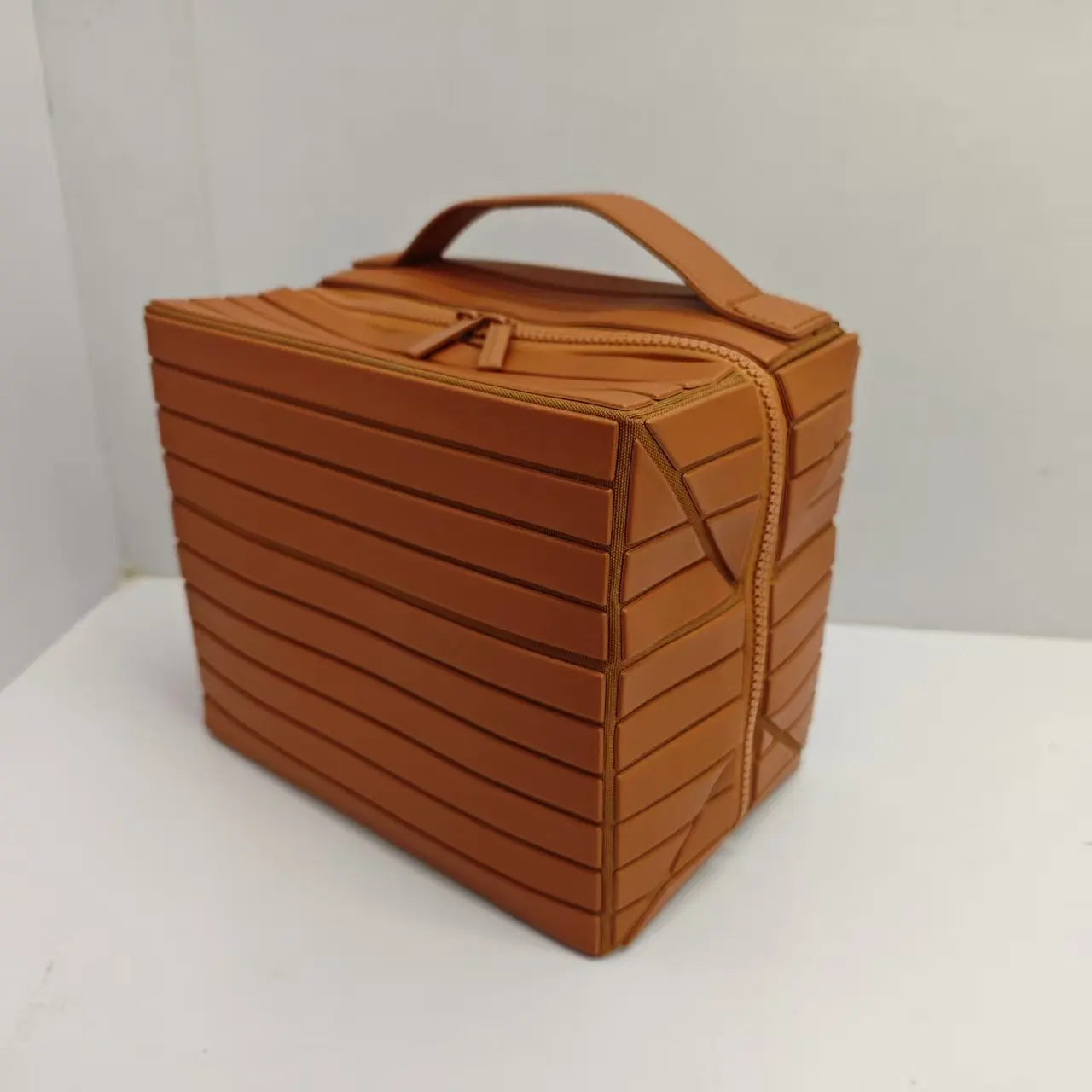 Striped 3D Makeup Bag – European-Style Waterproof Travel Handbag