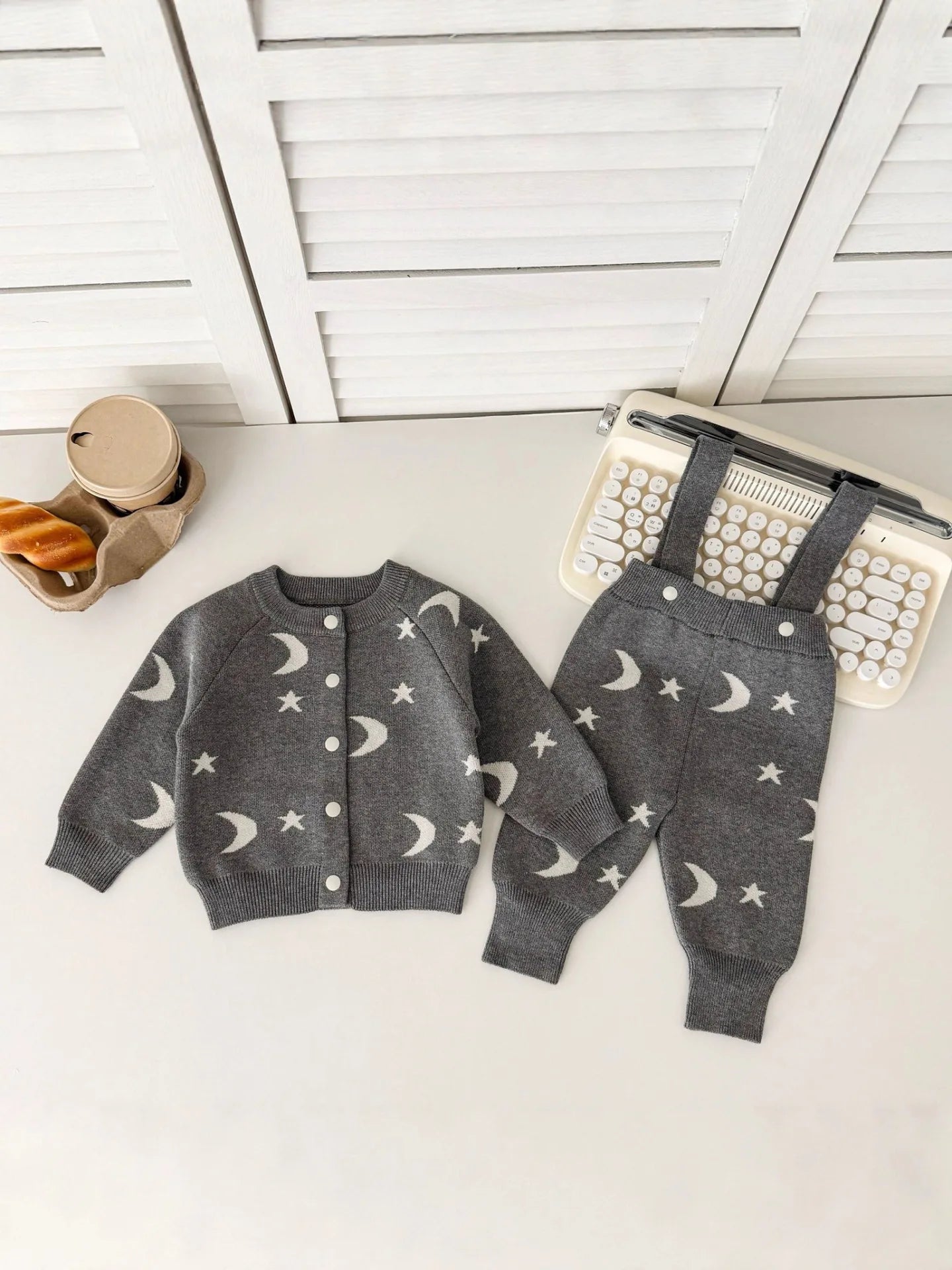 2026 Spring New Baby Clothing Single Breast Moon Print Girls Sweaters Option Knit Overalls  Baby Girls Knitwear