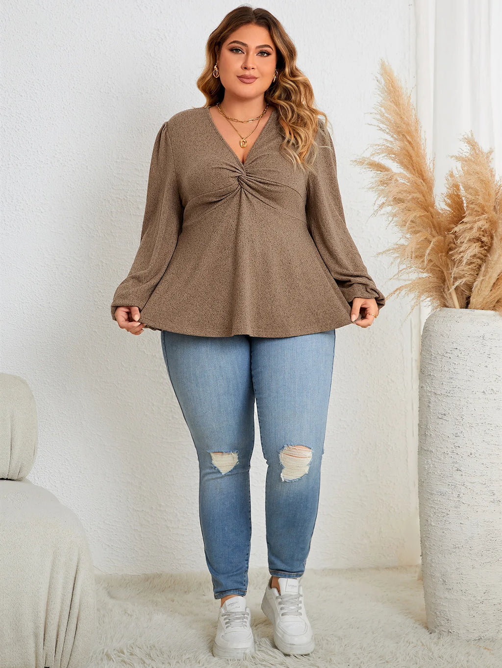 FairyShely Plus Size V-Neck Long Sleeve Top – Brown Casual Pullover for Spring & Autumn